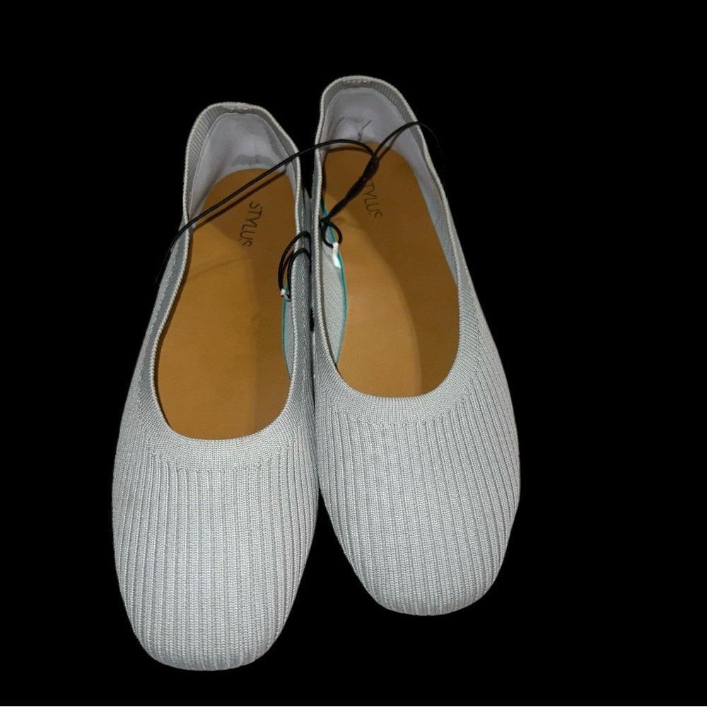 Stylus Gray Ribbed Flats. New - Picture 2 of 7
